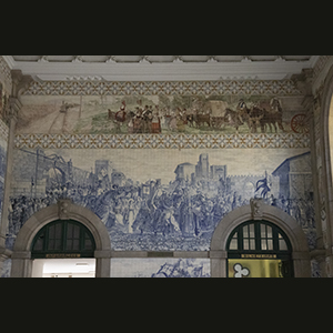 Port - São Bento railway station