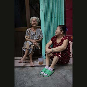 HCMC - People of Cholon