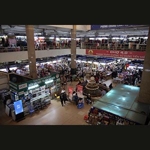 Hanoi - Dong Xuan Market